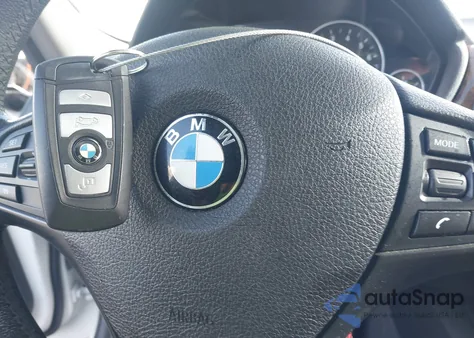 2013 BMW Activehybrid 3 z USA, uszkodzony, nr VIN WBA3F9C50DF484310